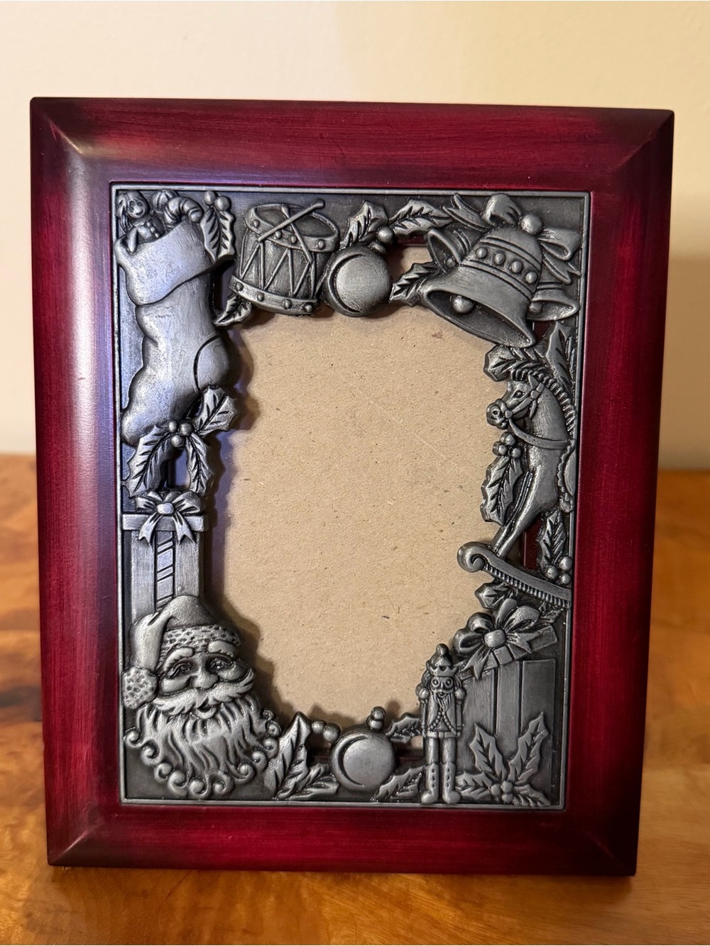 Royal Gallery Christmas Red and Silver Vintage Pewter Wood Photo Frame 3.5" x 5"